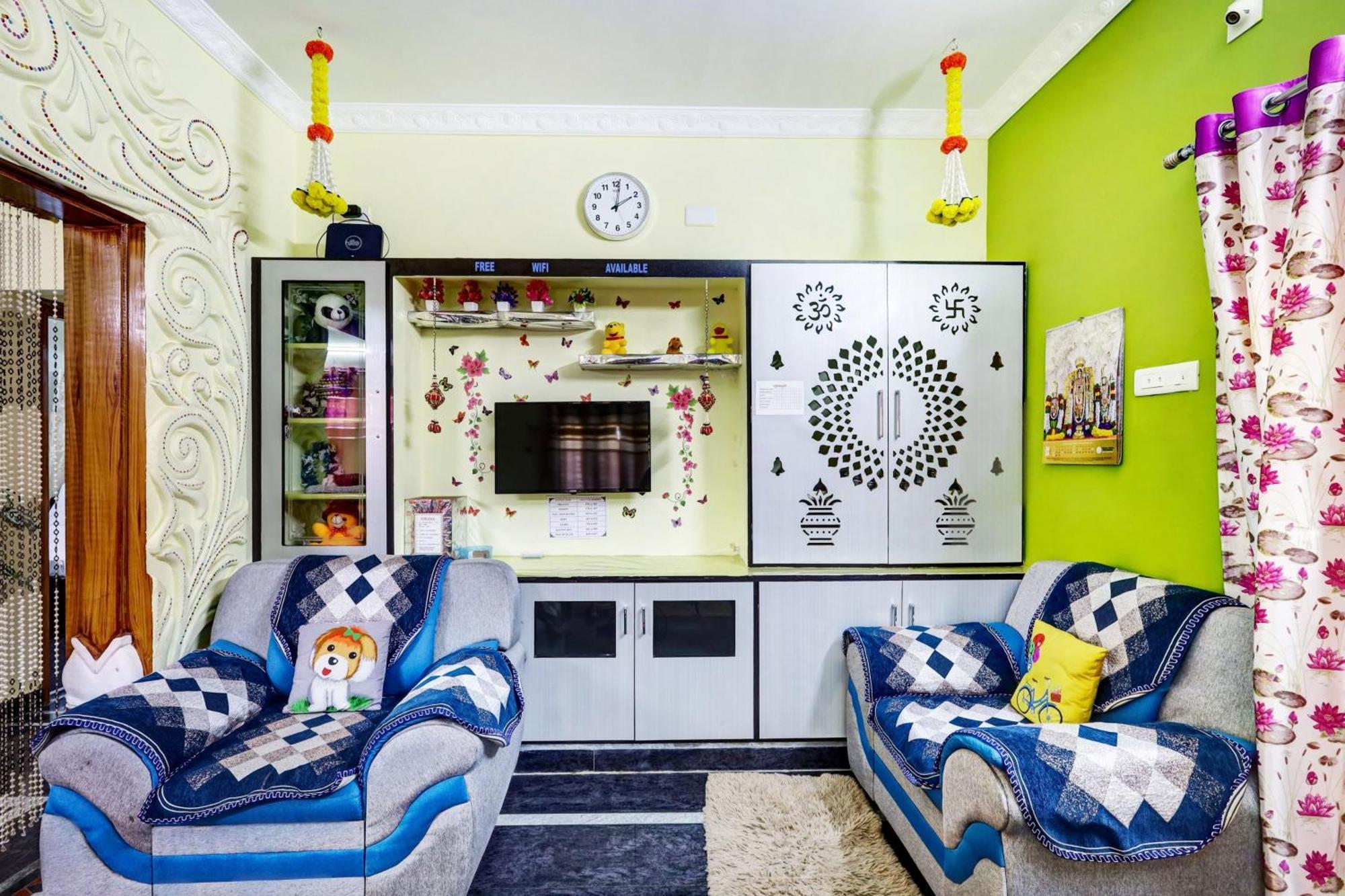 Sri Sakthi Home Stay - Beyond The Expectations- 10 To 15 Minutes Drive From Railway Station And Bus Station Tirupati Ngoại thất bức ảnh