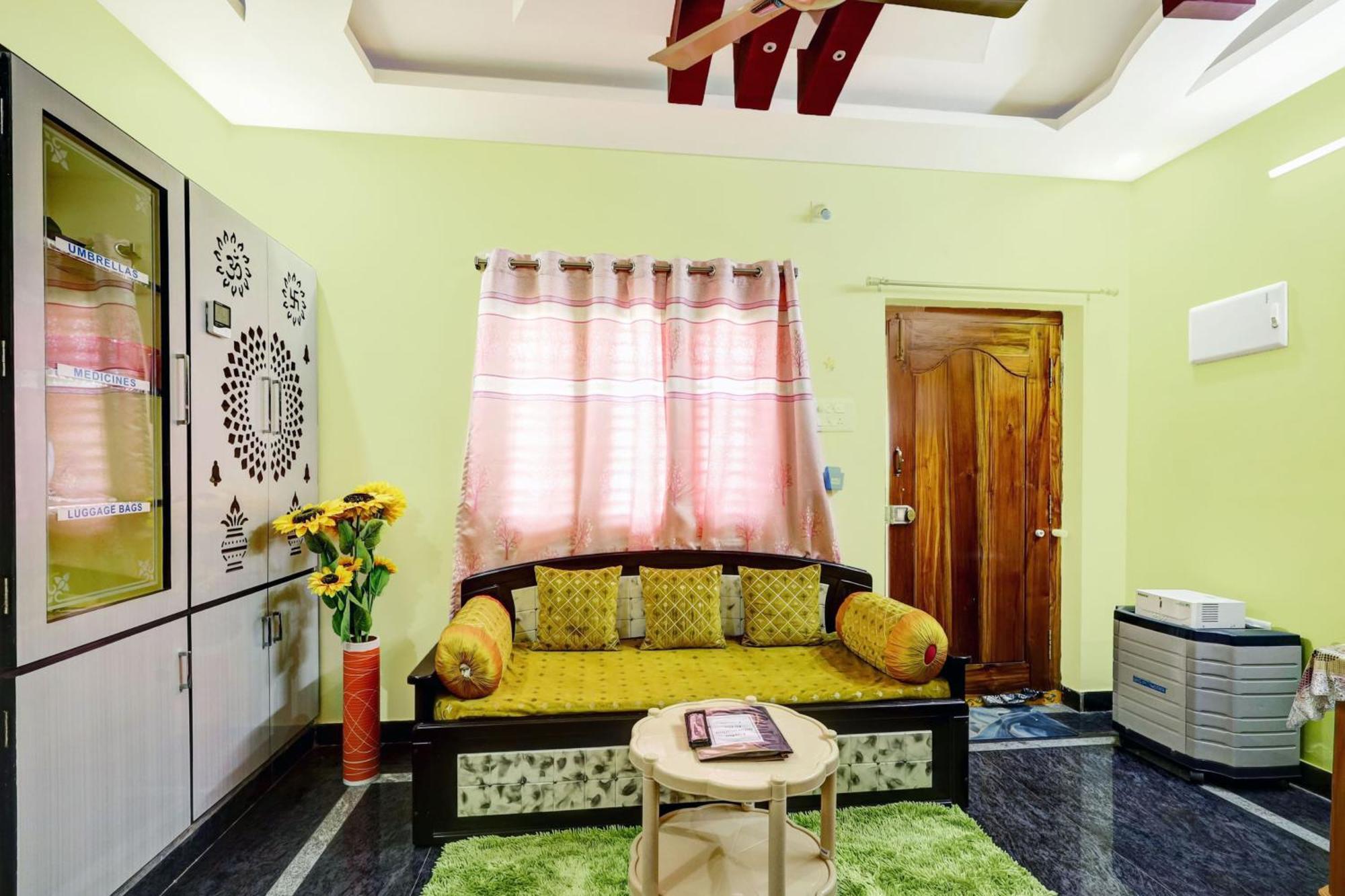 Sri Sakthi Home Stay - Beyond The Expectations- 10 To 15 Minutes Drive From Railway Station And Bus Station Tirupati Ngoại thất bức ảnh
